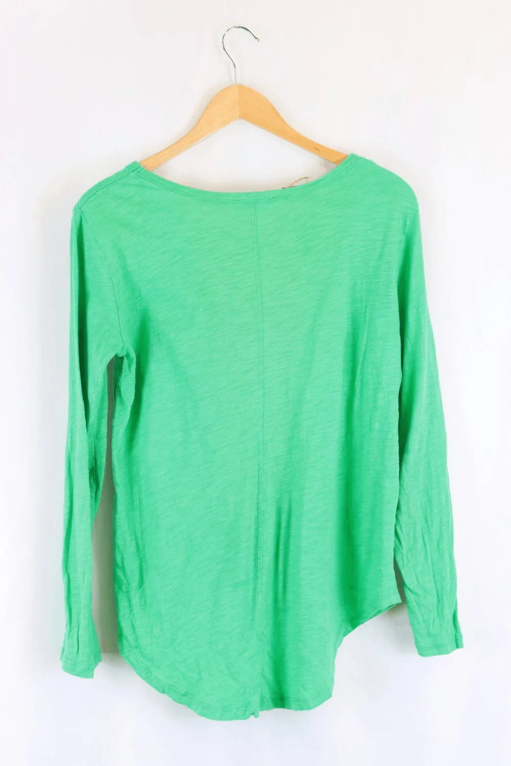 Betty Basics Green Star Top 8