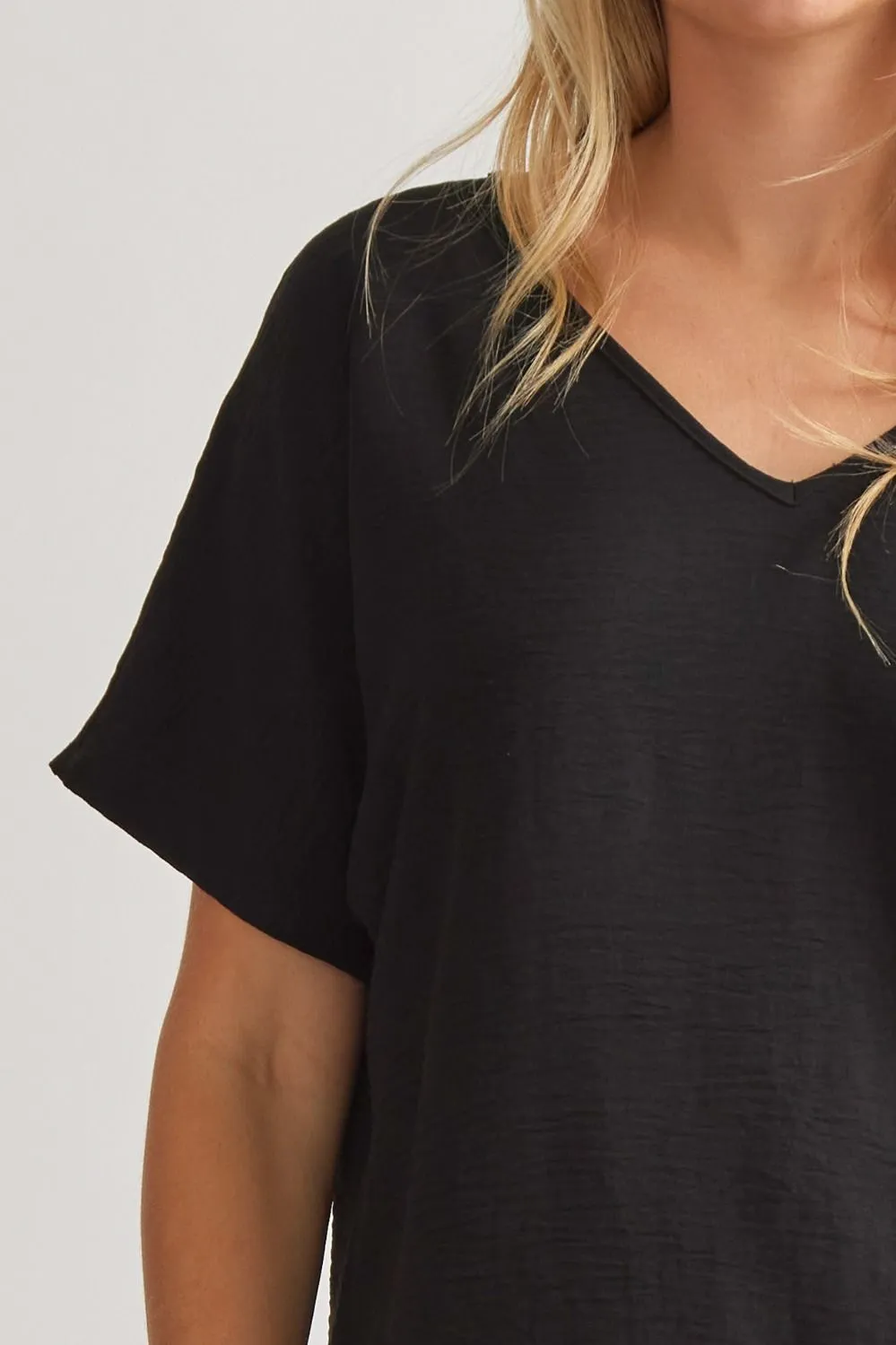 Blissful Basics V-Neck Top - Black *Regular & Curvy*