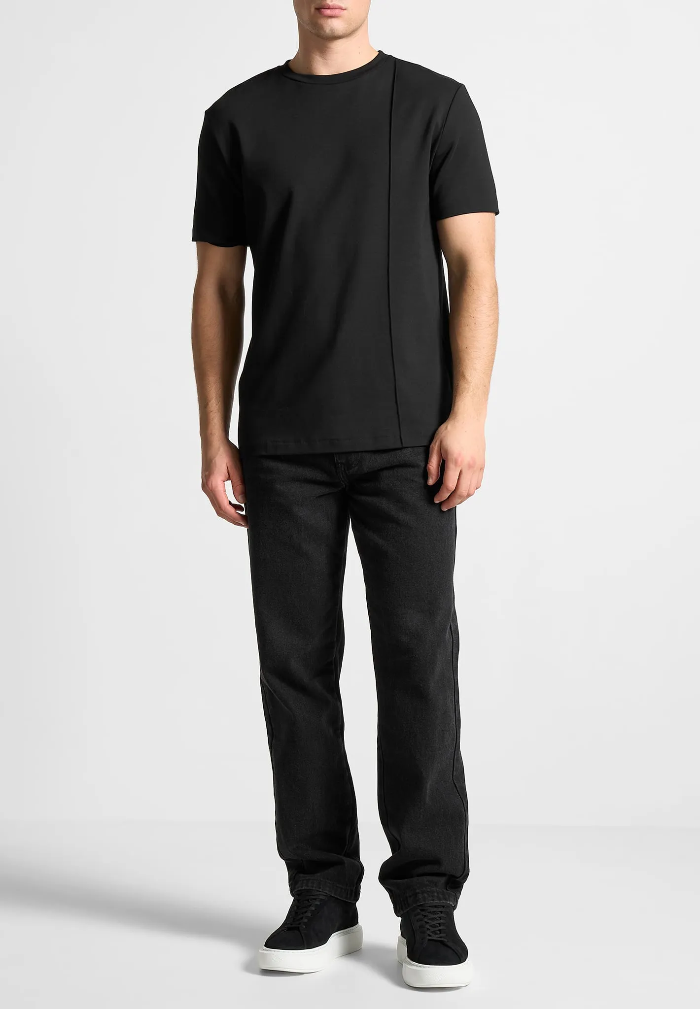 Relaxed Fit Jean - Washed Black