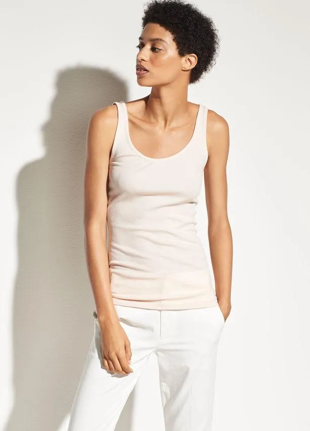 Vince - Scoop Neck Tank in Rosewater